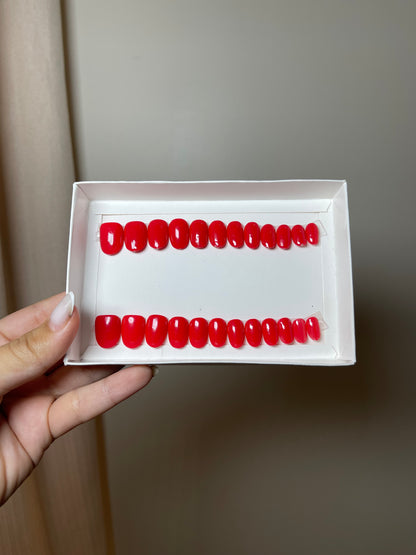 Press on nails Pro