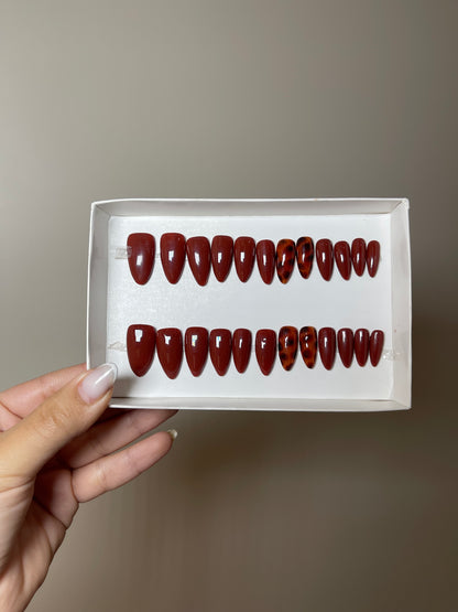 Press on nails Pro