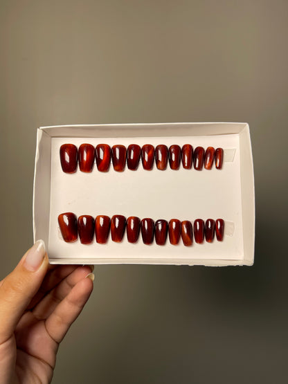 Press on nails Pro