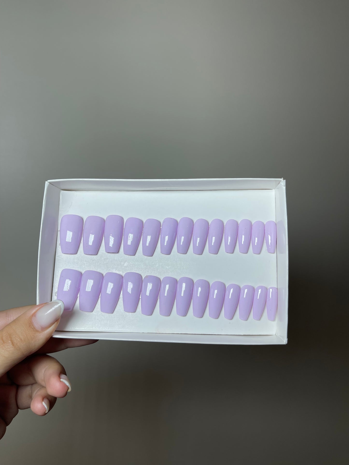 Press on nails Pro