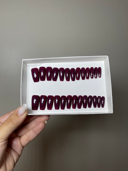 Press on nails Pro