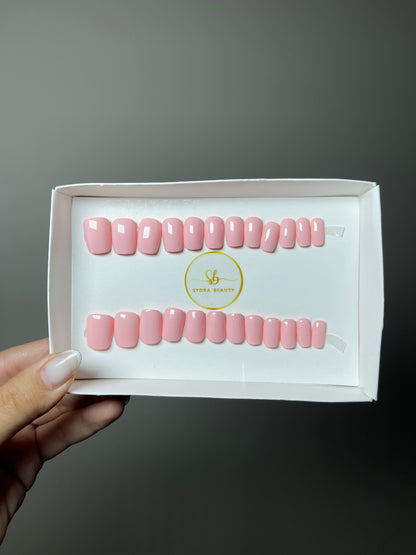Press on nails Pro